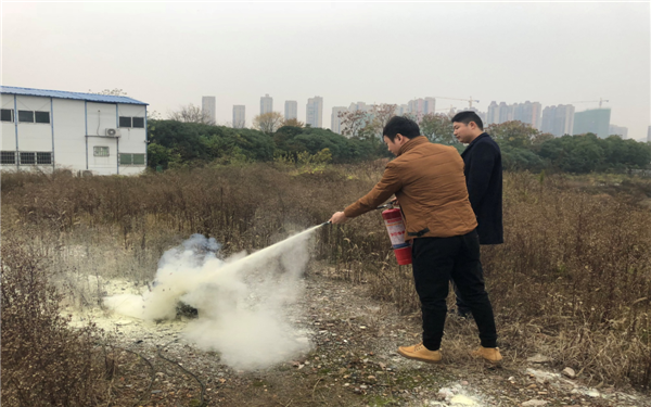 国投创投开展消防安全知识讲座以及消防应急演练活动